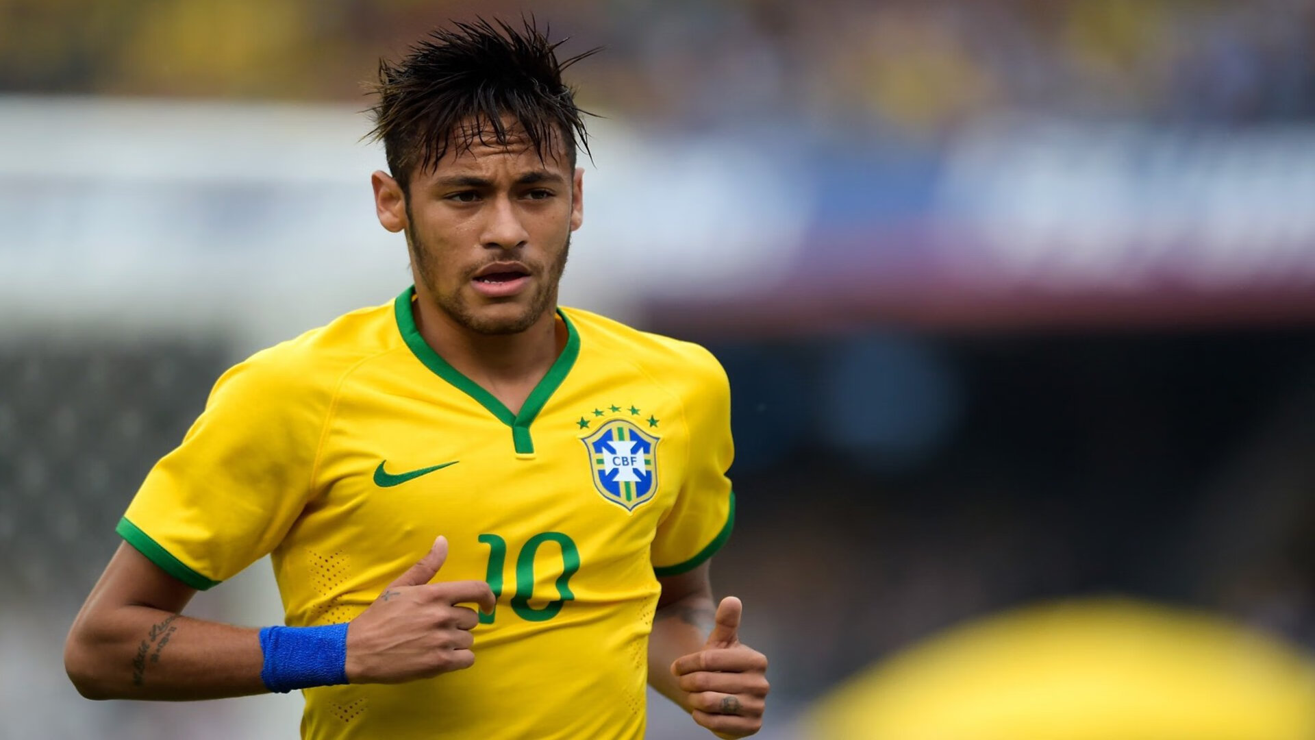 德甲排名：拜仁继续领跑，但多特和莱比锡紧随其后，德甲intro